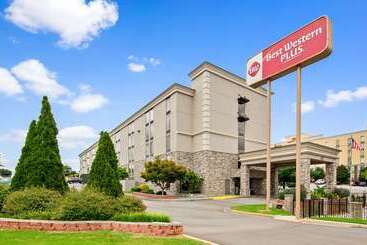 هتل Best Western Plus Greenville I385 Inn & Suites
