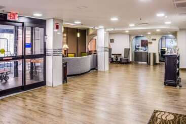 هتل Comfort Inn Downtown Charleston
