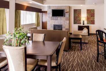 هتل Comfort Inn Downtown Charleston