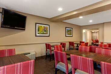 ホテル Comfort Inn Foxboro – Mansfield