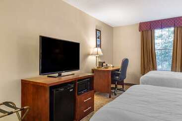 ホテル Comfort Inn Foxboro – Mansfield