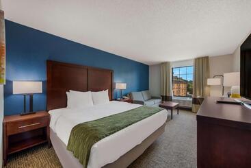 هتل Comfort Inn Newport News  Hampton I64
