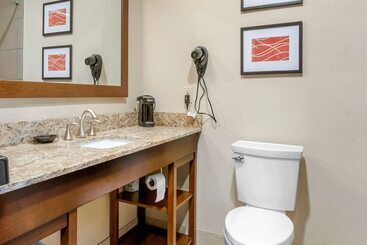 هتل Comfort Inn