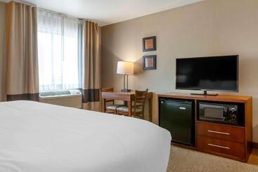 هتل Comfort Inn