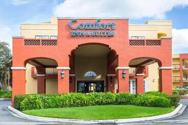 هتل Comfort Inn & Suites San Francisco Airport North