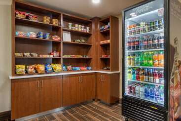هتل Comfort Inn University