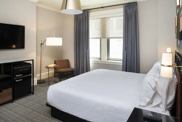 Copley Square Hotel, A Found