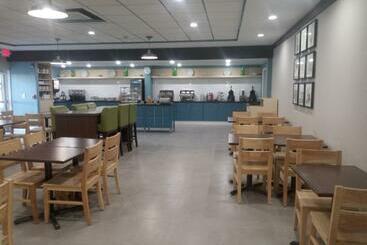 هتل Country Inn & Suites By Radisson, Greenville, Sc