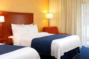 هتل Courtyard Atlanta Marietta/i75 North