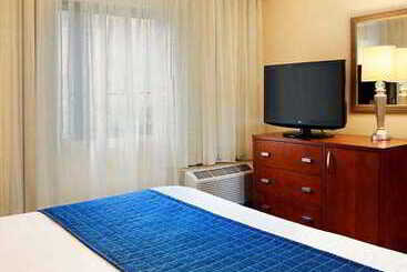 هتل Courtyard Atlanta Marietta/i75 North