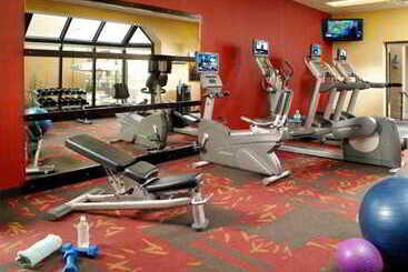 هتل Courtyard By Marriott Augusta
