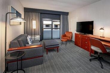 Hotel Courtyard By Marriott Boston Andover