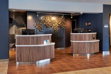 هتل Courtyard Chicago Highland Park/northbrook
