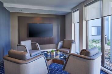 هتل Courtyard Chicago Highland Park/northbrook