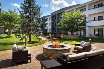 هتل Courtyard By Marriott Dulles Airport Herndon/reston