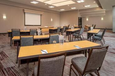 هتل Courtyard By Marriott Dulles Airport Herndon/reston