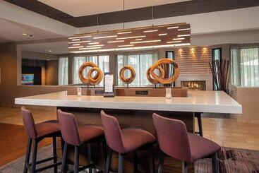 هتل Courtyard By Marriott Dulles Airport Herndon/reston