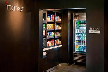 هتل Courtyard By Marriott Hartford Windsor Airport