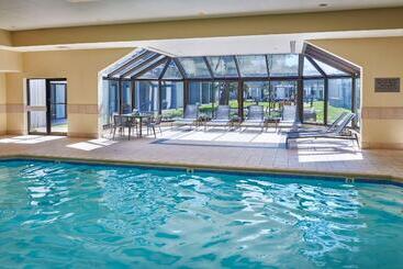 هتل Courtyard Chicago Highland Park/northbrook