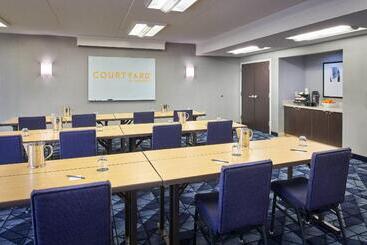 هتل Courtyard Chicago Highland Park/northbrook