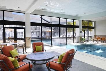 هتل Courtyard By Marriott Dallas Arlington Entertainment District