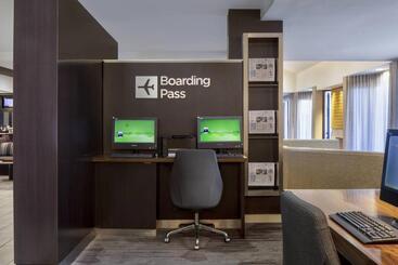هتل Courtyard By Marriott Dallas Arlington Entertainment District