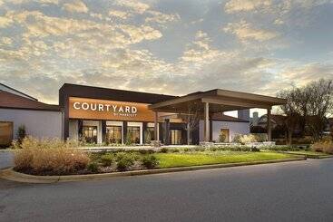 هتل Courtyard Greenville Haywood Mall