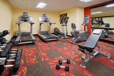 هتل Courtyard By Marriott Huntsville University Drive