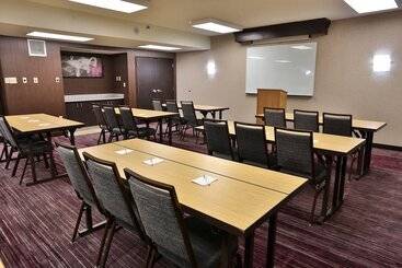 هتل Courtyard Montgomery