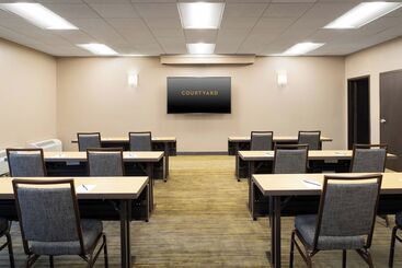 هتل Courtyard Tampa Westshore/airport