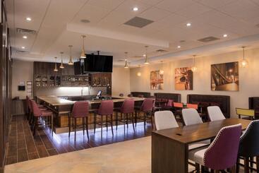 هتل Crowne Plaza Chicago Sw   Burr Ridge, An Ihg