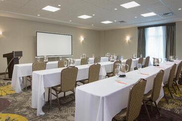 هتل Crowne Plaza Chicago Sw   Burr Ridge, An Ihg