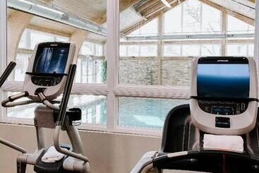 هتل Crowne Plaza Chicago Sw   Burr Ridge, An Ihg