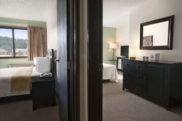 هتل Days Inn By Wyndham Coeur D'alene