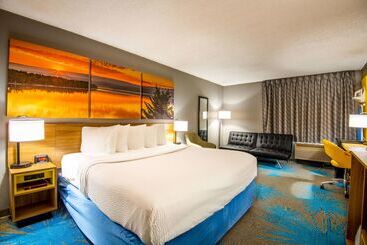 هتل Days Inn By Wyndham Coeur D'alene