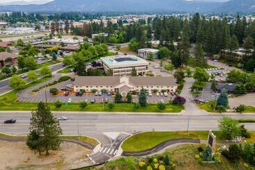هتل Days Inn By Wyndham Coeur D'alene