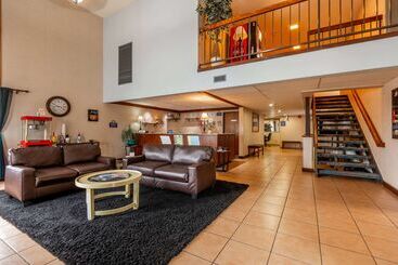 هتل Days Inn By Wyndham Coeur D'alene