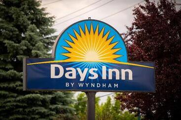 هتل Days Inn By Wyndham Coeur D'alene
