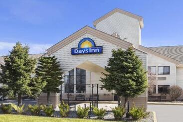 هتل Days Inn By Wyndham Coeur D'alene
