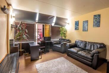 هتل Days Inn By Wyndham Coeur D'alene