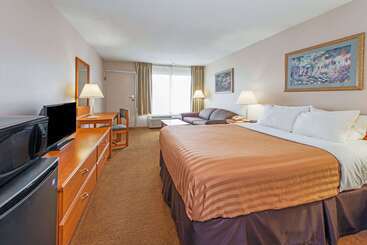 هتل Days Inn By Wyndham Elizabethtown