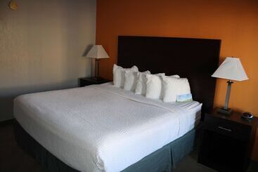 فندق Days Inn By Wyndham Hays