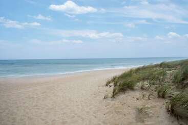هتل Days Inn By Wyndham Kill Devil Hills Oceanfront  Wilbur