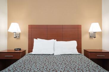 هتل Days Inn By Wyndham Mankato