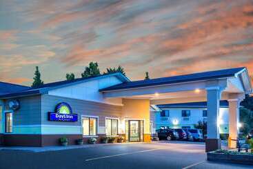 هتل Days Inn By Wyndham Marquette