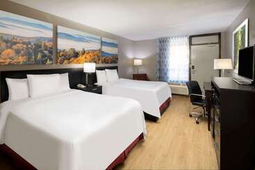 هتل Days Inn By Wyndham Raleigh Midtown