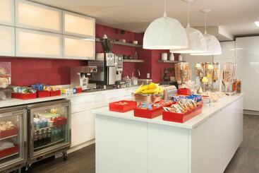 Delta Hotels By Marriott Orlando Lake Buena Vista