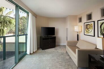Doubletree By Hilton San Diego   Hotel Circle