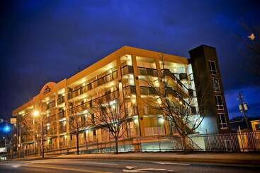 هتل Downtown Inn