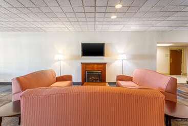 هتل Americas Best Value Inn Fredonia Ny